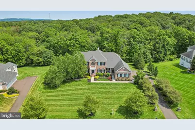 7 Goldney Drive, Newtown, PA 18940 - Photo 2