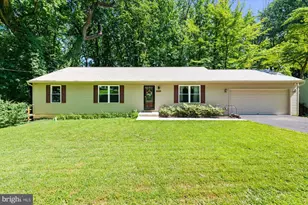 2531 Tulip Ln, Feasterville-Trevose, PA 19053 - Photo 4