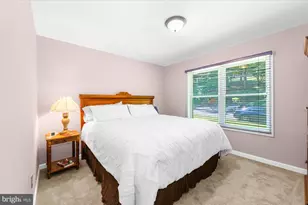 2531 Tulip Ln, Feasterville-Trevose, PA 19053 - Photo 16