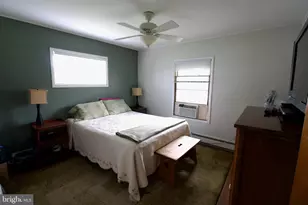 6 Canna Rd, Levittown, PA 19057 - Photo 12