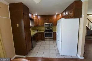 6 Canna Rd, Levittown, PA 19057 - Photo 30
