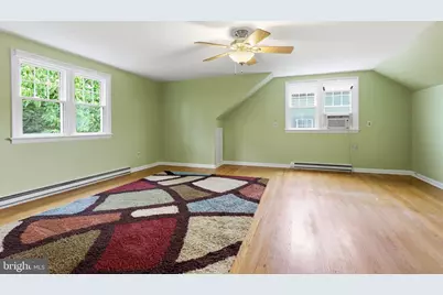 730 N Lafayette Avenue, Morrisville, PA 19067 - Photo 16