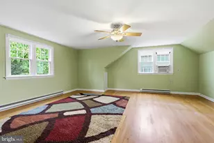 730 N Lafayette Ave, Morrisville, PA 19067 - Photo 16