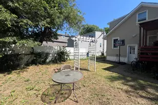 27 N Lafayette Ave, Morrisville, PA 19067 - Photo 38