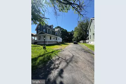 683 Knowles Avenue, Southampton, PA 18966 - Photo 2