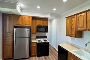 683 Knowles Ave, Southampton, PA 18966 - Photo 6