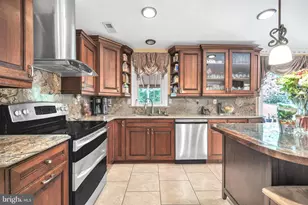 2002 Par Dr, Doylestown, PA 18901 - Photo 16