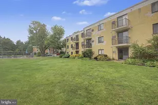 1575 W Street Rd, Warminster, PA 18974 - Photo 18