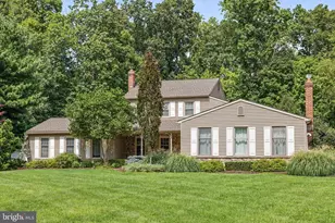 6439 Middleton Ln, New Hope, PA 18938 - Photo 1