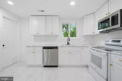 227 W Ferry Road, Yardley, PA 19067 - Photo 10