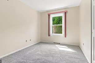 1351 Clover Ln, Feasterville-Trevose, PA 19053 - Photo 20