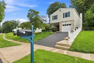 1351 Clover Ln, Feasterville-Trevose, PA 19053 - Photo 2