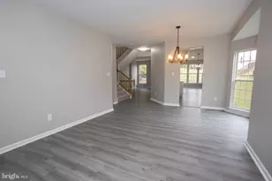 556 Mockingbird Way, Warrington, PA 18976 - Photo 2