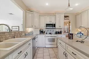 6423 Blueberry Ln, Pipersville, PA 18947 - Photo 20