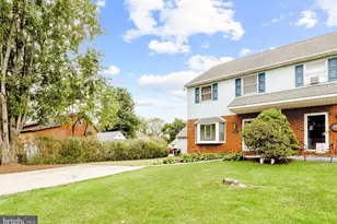 106 1st Ave, Richlandtown, PA 18955 - Photo 2