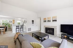 630 Rose Hollow Dr, Yardley, PA 19067 - Photo 1