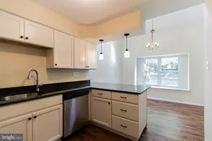 13 Heather Ct, Newtown, PA 18940 - Photo 6