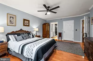 8204 Centennial Station, Warminster, PA 18974 - Photo 14