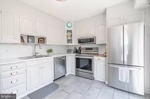 248 N 3rd St, Perkasie, PA 18944 - Photo 10