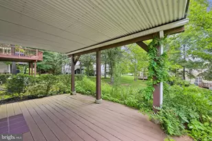 10 Bartons Mill Dr, Washington Crossing, PA 18977 - Photo 32