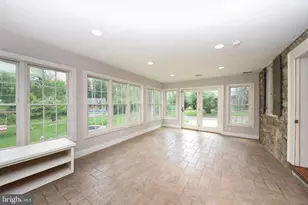 966 Paige Ct, Feasterville-Trevose, PA 19053 - Photo 14