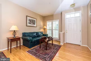 2601 Crabapple Cir, Perkasie, PA 18944 - Photo 2