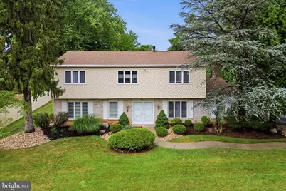 245 Toll Drive, Southampton, PA 18966 - Photo 1