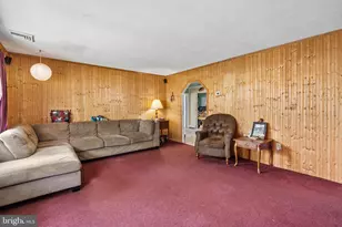 6 Cobalt Ridge Dr E, Levittown, PA 19057 - Photo 16