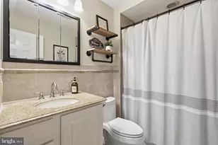113 Hayhurst Ct, Holland, PA 18966 - Photo 20