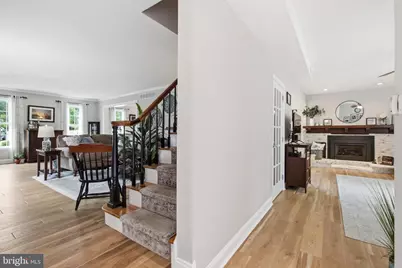 113 Hayhurst Court, Holland, PA 18966 - Photo 8