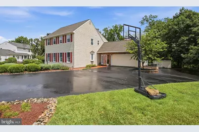113 Hayhurst Court, Holland, PA 18966 - Photo 4