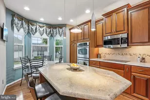 307 Ingleton Ct, Warrington, PA 18976 - Photo 10