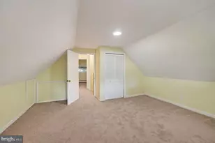 19 Vicar Ln, Levittown, PA 19054 - Photo 30