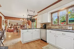 1825 Walnut Ln, Quakertown, PA 18951 - Photo 12
