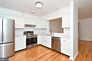 145 Bishops Gate Ln, Doylestown, PA 18901 - Photo 2