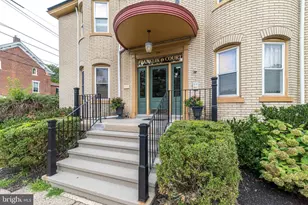 185 W Court St, Doylestown, PA 18901 - Photo 1