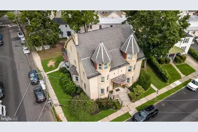 185 W Court Street #3, Doylestown, PA 18901 - Photo 4