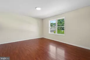 143 Forsythia Dr N, Levittown, PA 19056 - Photo 32