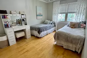 325 Wayne Ct, Holland, PA 18966 - Photo 16