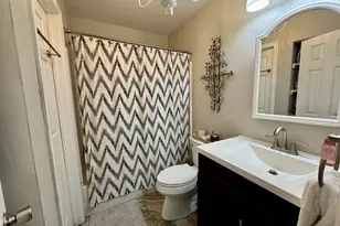 325 Wayne Ct, Holland, PA 18966 - Photo 14