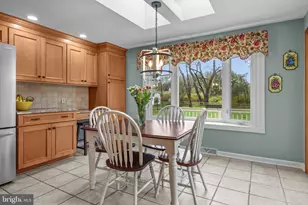 20 Barclay St, Newtown, PA 18940 - Photo 8