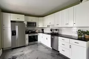 225 Dorrance St, Bristol, PA 19007 - Photo 10