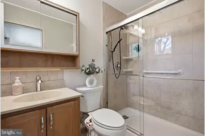 201 Snowball Drive, Levittown, PA 19056 - Photo 28