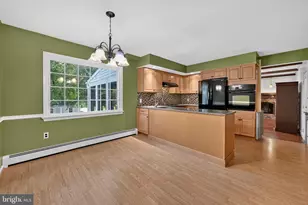 22 Beechwood Ln, Yardley, PA 19067 - Photo 12