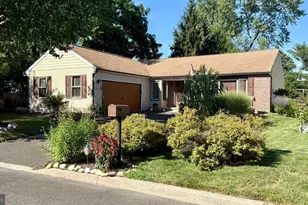 333 Adams Ave, Langhorne, PA 19047 - Photo 2