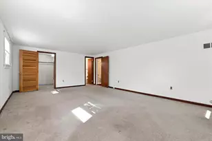 77 Woodlawn Rd, Warminster, PA 18974 - Photo 26