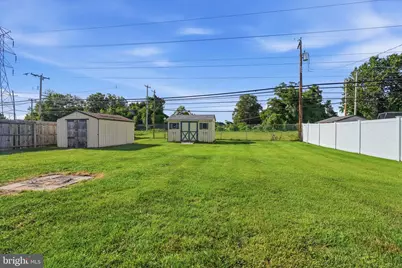 11 Grasspond Road, Levittown, PA 19057 - Photo 24