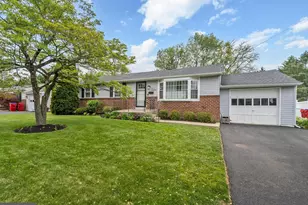 856 Roger Rd, Warminster, PA 18974 - Photo 2