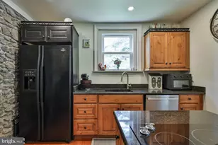 8967 Easton Rd, Ottsville, PA 18942 - Photo 22