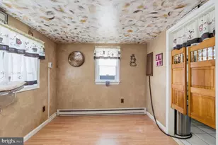 906 Mauri Ave, Croydon, PA 19021 - Photo 16
